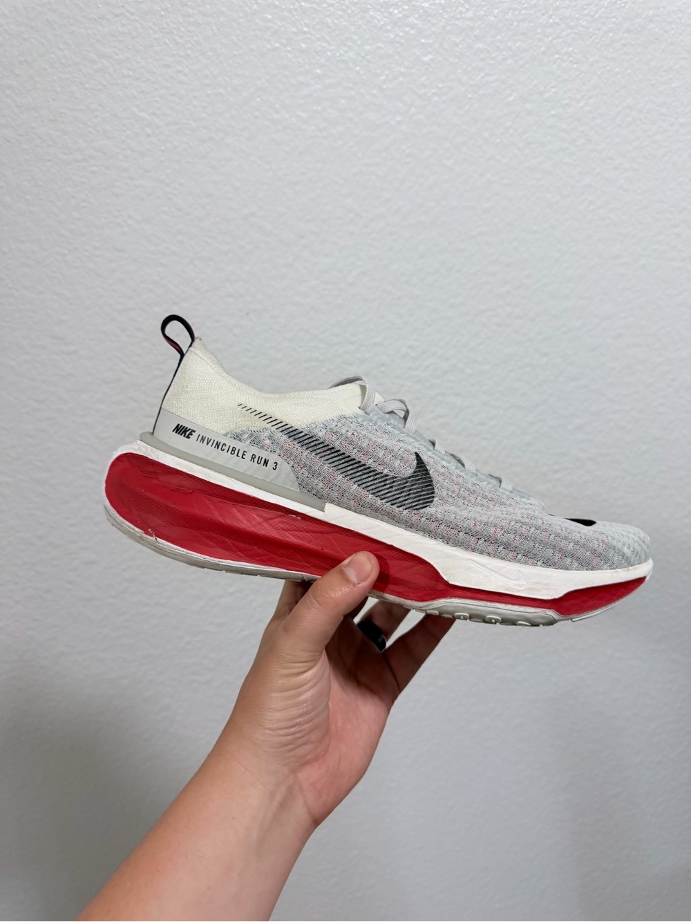Nike Zoom X Invincible Run 3 White Gray Red Men’s Running Shoe